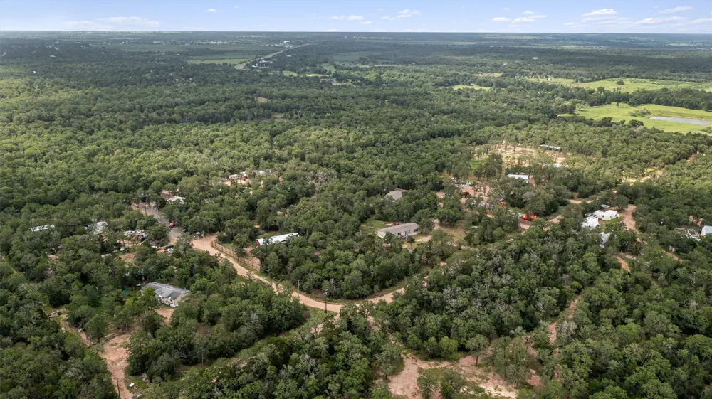 163 Northside Lane Cedar Creek, TX 78612