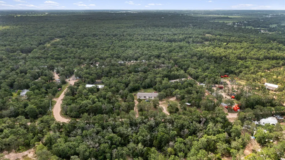 163 Northside Lane Cedar Creek, TX 78612