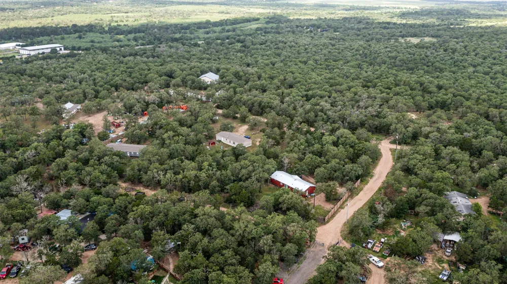 163 Northside Lane Cedar Creek, TX 78612