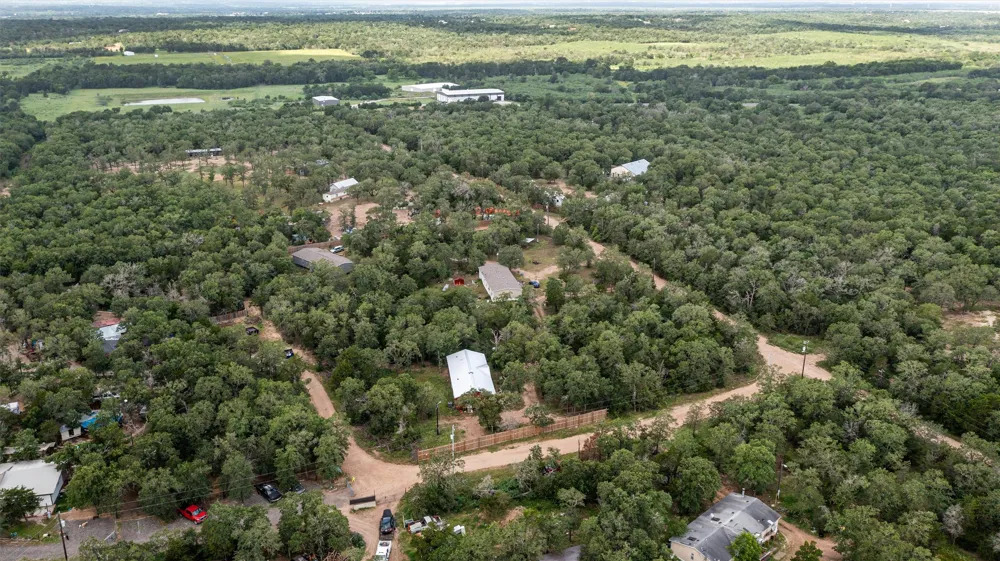 163 Northside Lane Cedar Creek, TX 78612