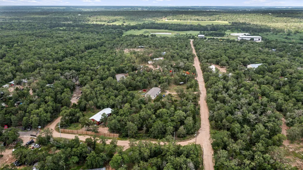 163 Northside Lane Cedar Creek, TX 78612