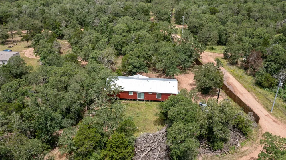 163 Northside Lane Cedar Creek, TX 78612