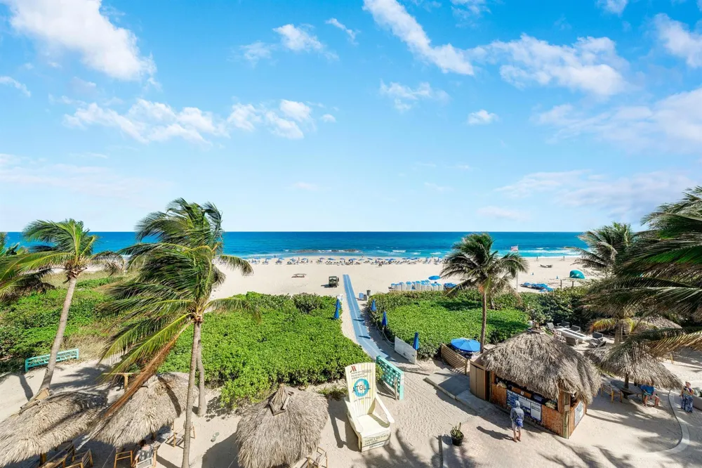 3800 Ocean Drive #2050 Singer Island, FL 33404