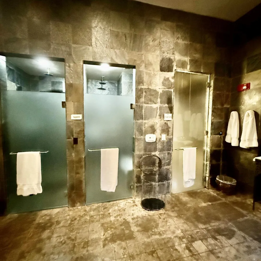 3800 Ocean Drive #2050 Singer Island, FL 33404
