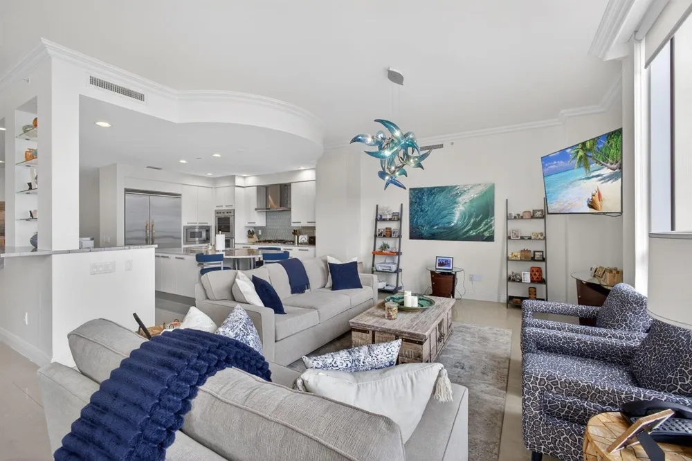 3800 Ocean Drive #2050 Singer Island, FL 33404