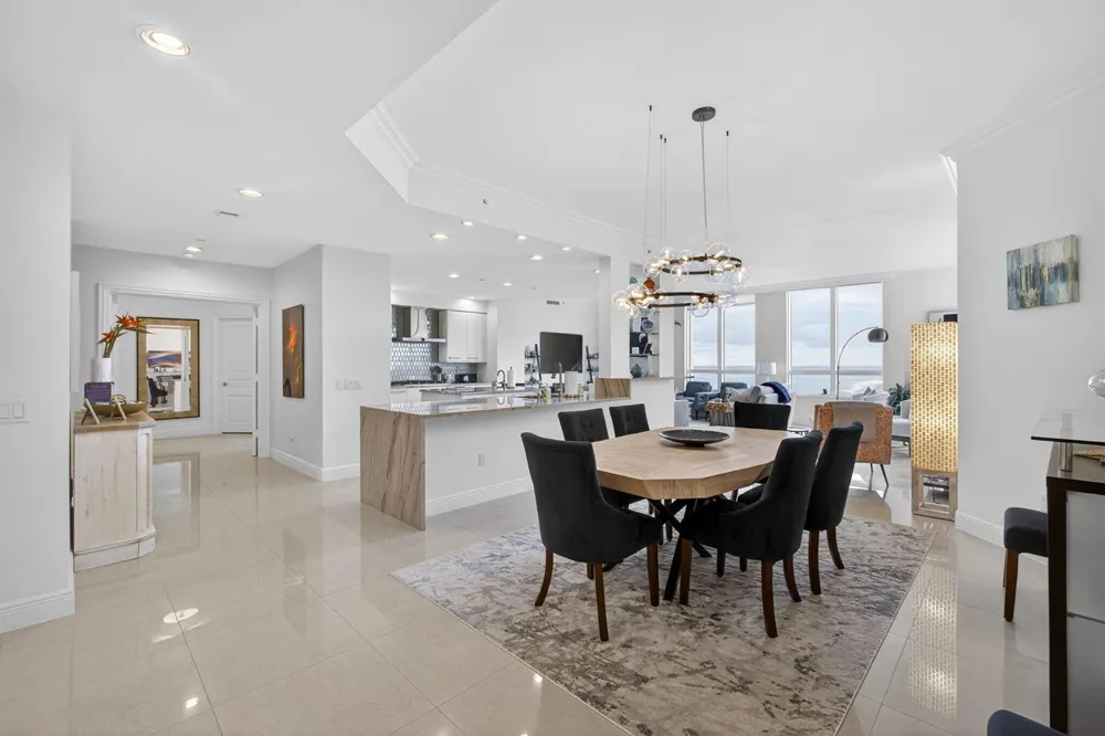 3800 Ocean Drive #2050 Singer Island, FL 33404