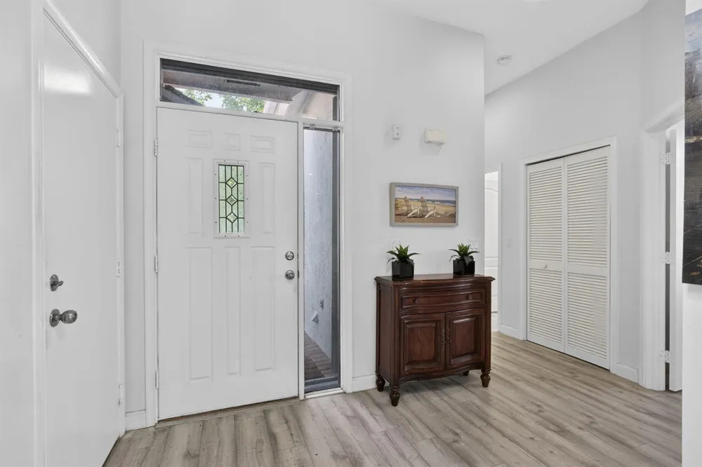8281 Heritage Club Dr Drive West Palm Beach, FL 33412