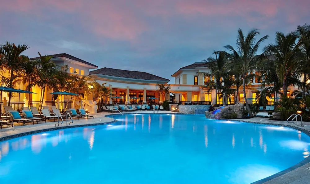 8281 Heritage Club Dr Drive West Palm Beach, FL 33412