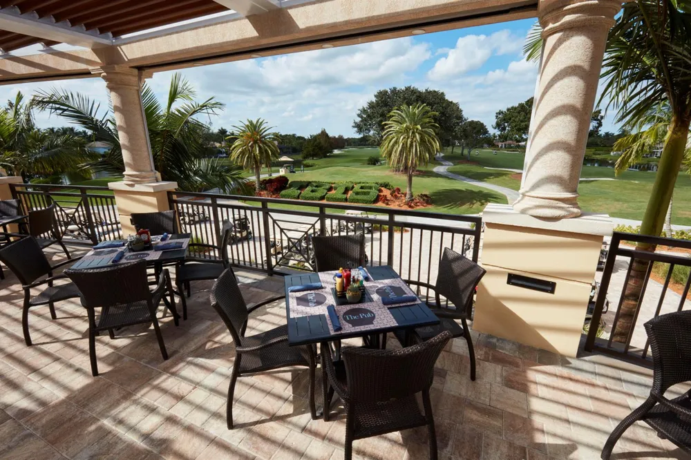 8281 Heritage Club Dr Drive West Palm Beach, FL 33412