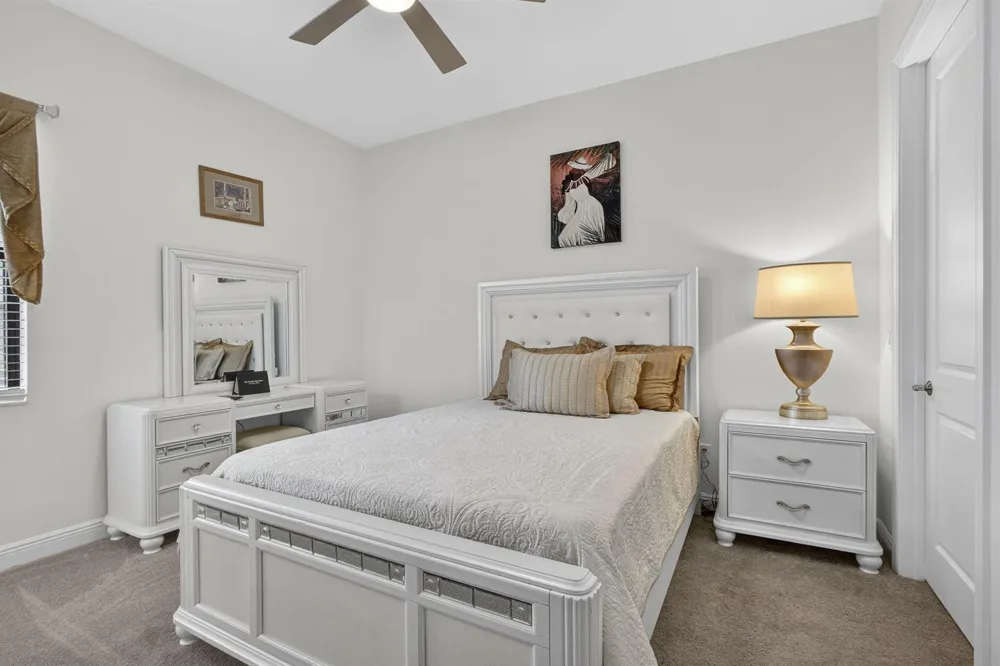5492 St Armands Way Westlake, FL 33470