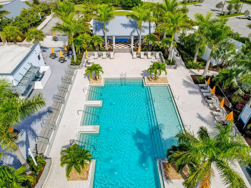 5492 St Armands Way Westlake, FL 33470