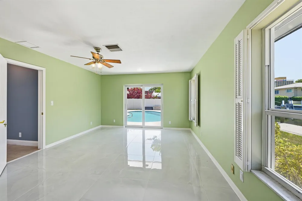 2810 NE 52nd Street Fort Lauderdale, FL 33308