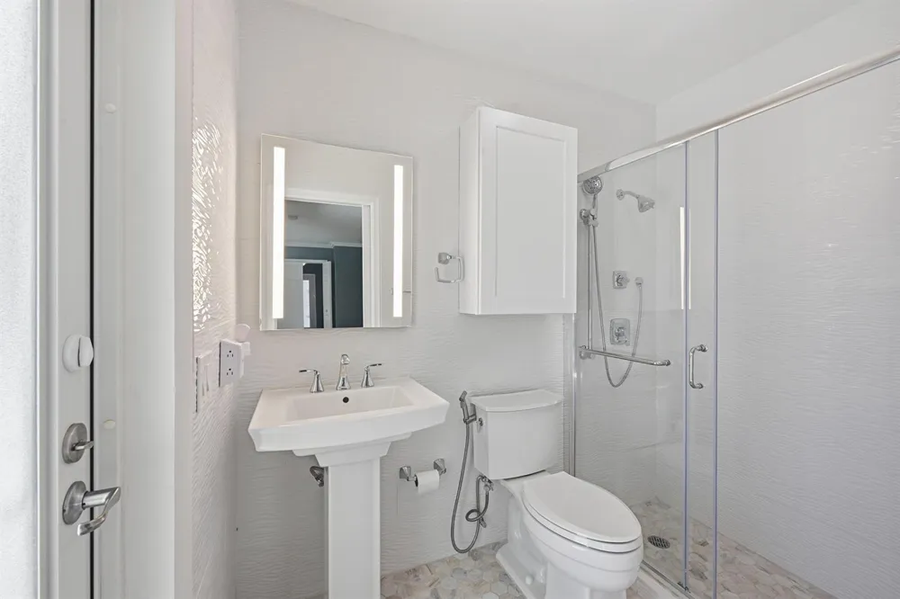 2810 NE 52nd Street Fort Lauderdale, FL 33308