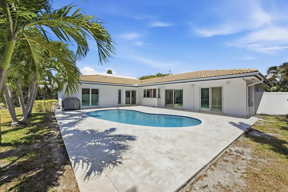 2810 NE 52nd Street Fort Lauderdale, FL 33308