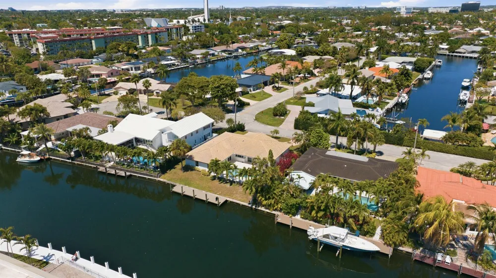 2810 NE 52nd Street Fort Lauderdale, FL 33308