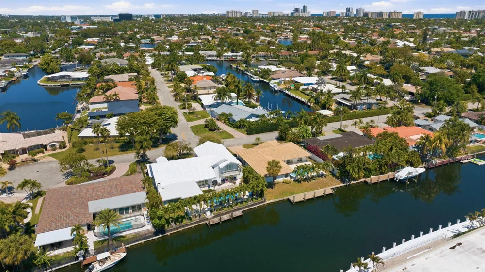 2810 NE 52nd Street Fort Lauderdale, FL 33308