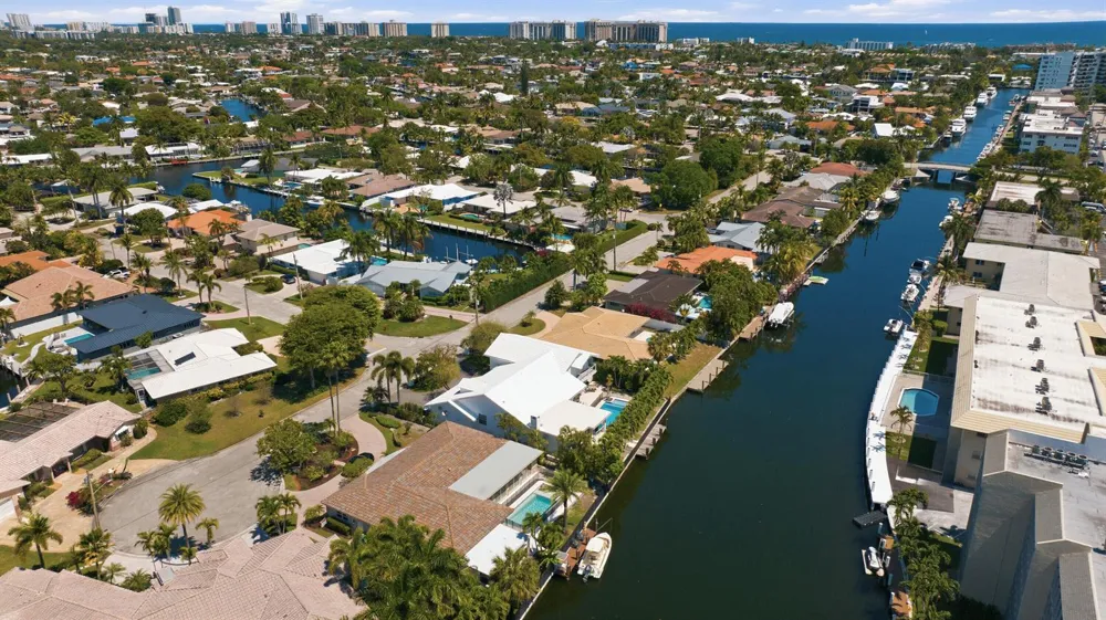 2810 NE 52nd Street Fort Lauderdale, FL 33308