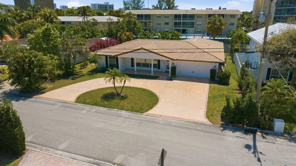 2810 NE 52nd Street Fort Lauderdale, FL 33308