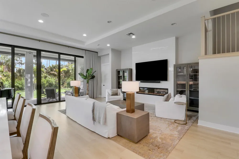 13242 Artisan Circle Palm Beach Gardens, FL 33418