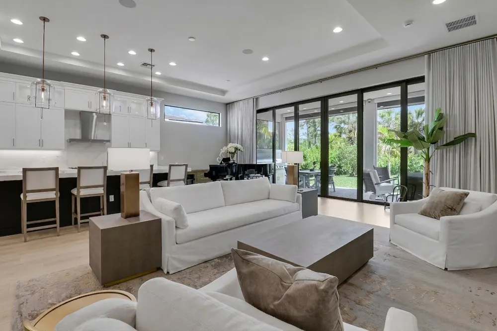 13242 Artisan Circle Palm Beach Gardens, FL 33418