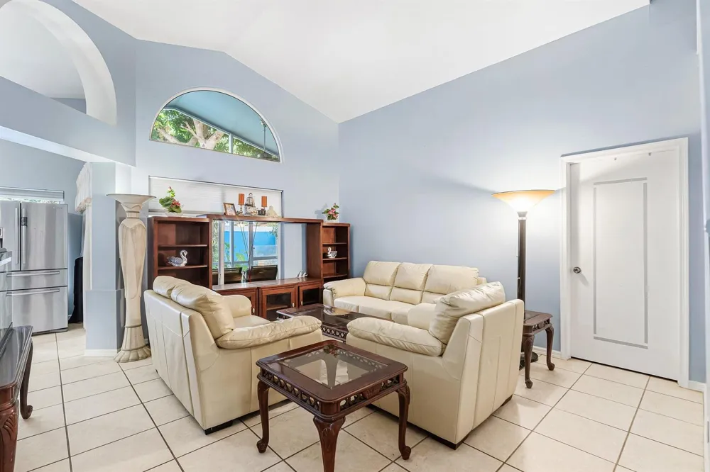 143 St Michaels Court Jupiter, FL 33458