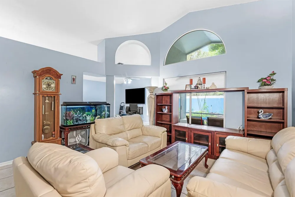 143 St Michaels Court Jupiter, FL 33458