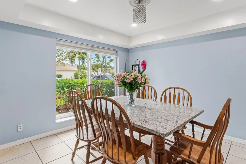 143 St Michaels Court Jupiter, FL 33458