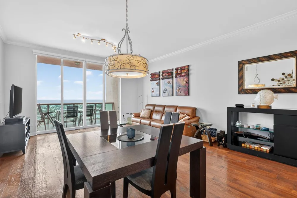 2640 Lake Shore Drive #2608 Riviera Beach, FL 33404
