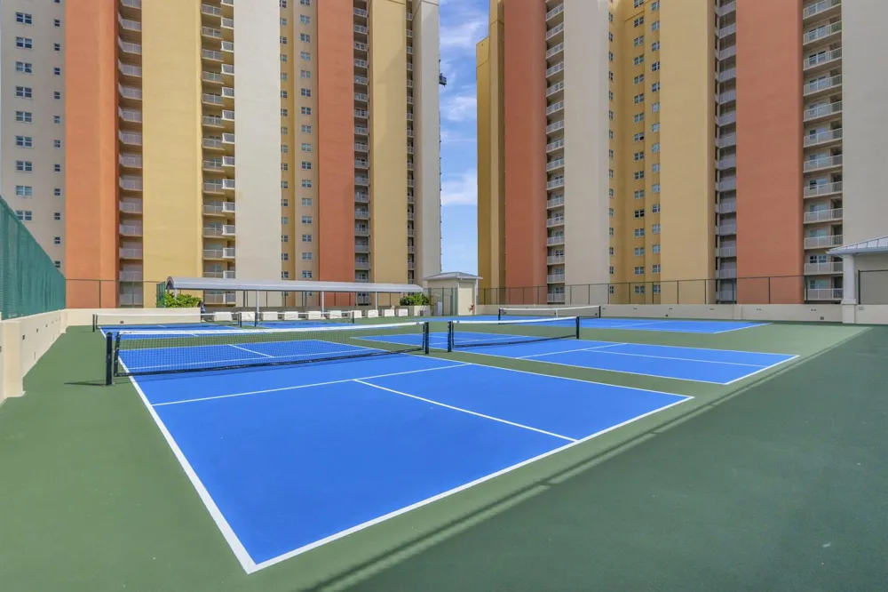 2640 Lake Shore Drive #2608 Riviera Beach, FL 33404