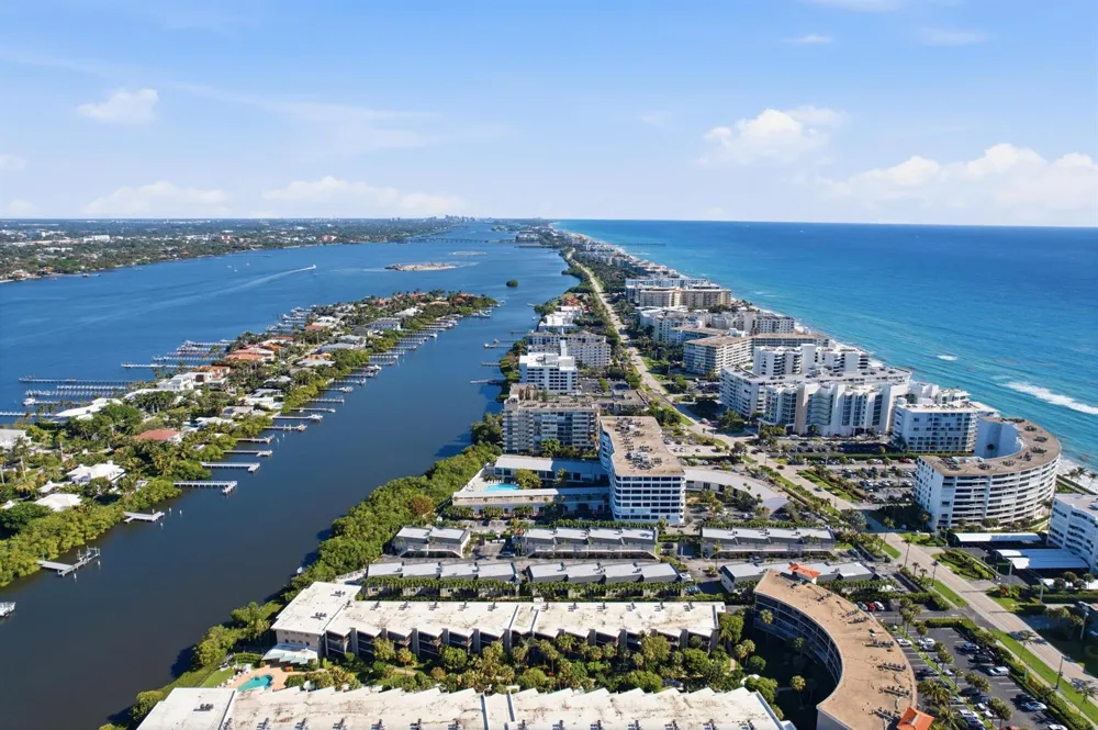 3581 S Ocean Boulevard #Apt 4e South Palm Beach, FL 33480