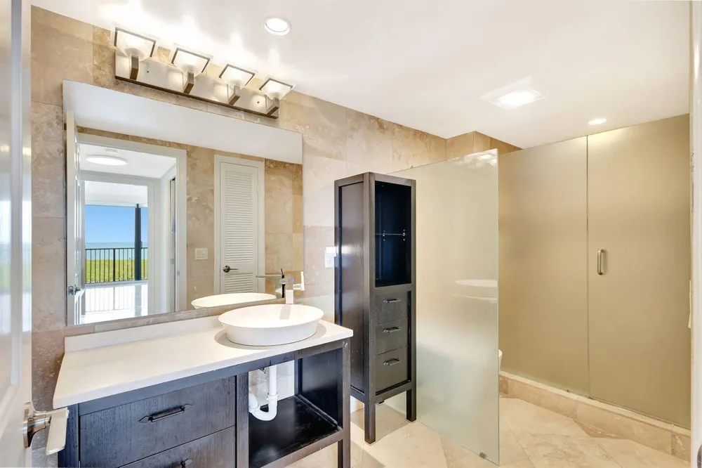 400 Beach Road #103 Tequesta, FL 33469