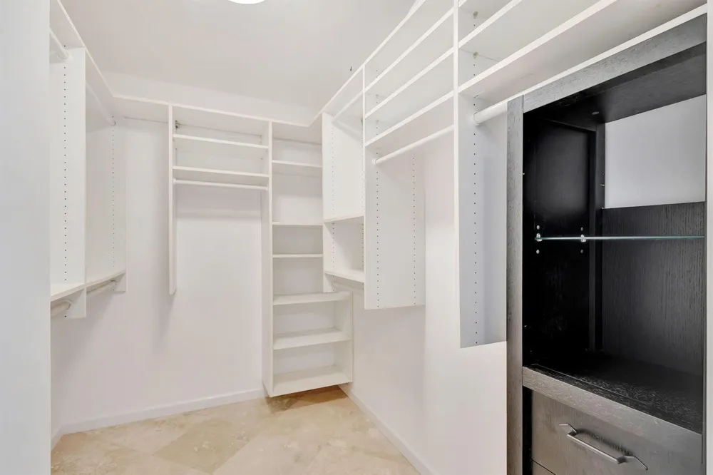 400 Beach Road #103 Tequesta, FL 33469