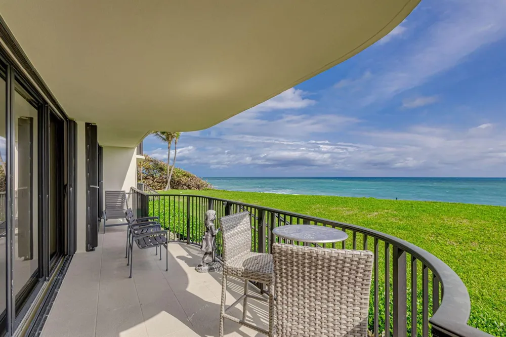 400 Beach Road #103 Tequesta, FL 33469