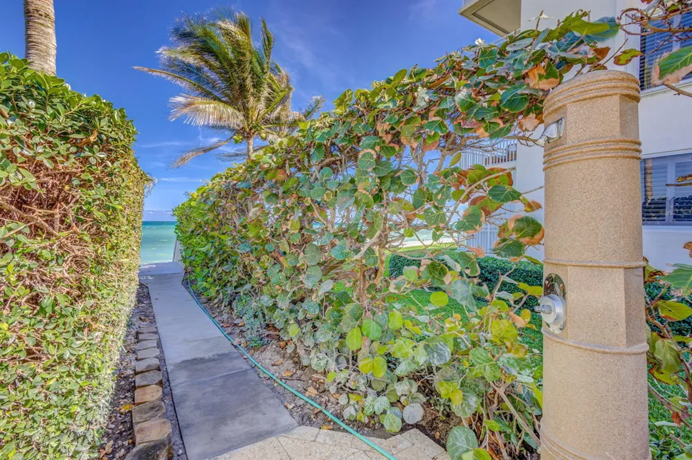 400 Beach Road #103 Tequesta, FL 33469