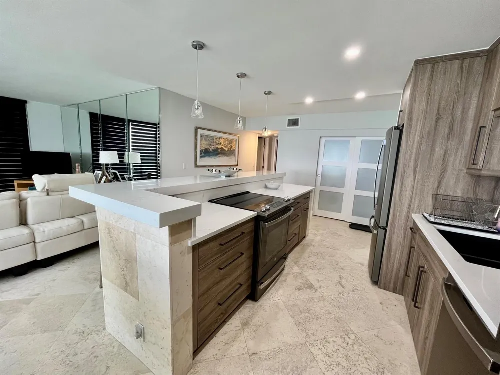 5440 Ocean Drive #1107 Singer Island, FL 33404
