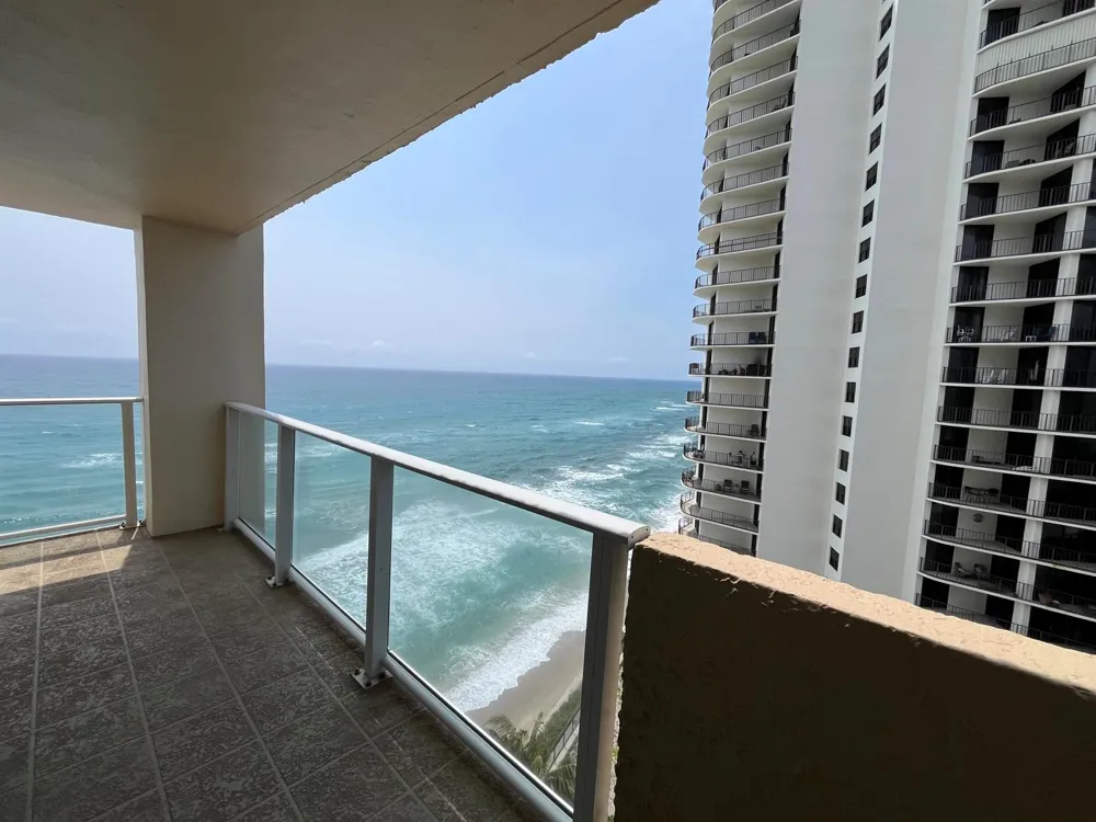 5440 Ocean Drive #1107 Singer Island, FL 33404