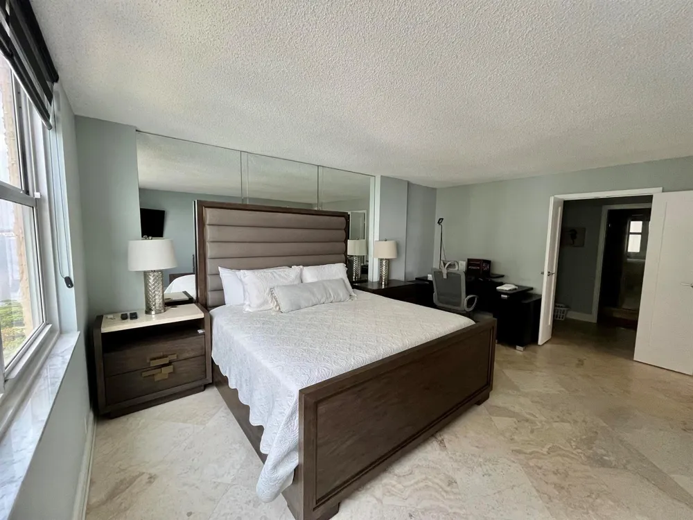 5440 Ocean Drive #1107 Singer Island, FL 33404