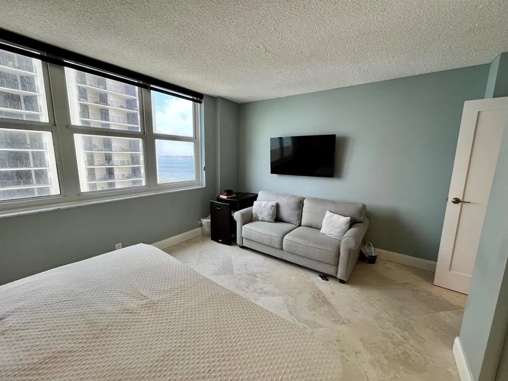 5440 Ocean Drive #1107 Singer Island, FL 33404