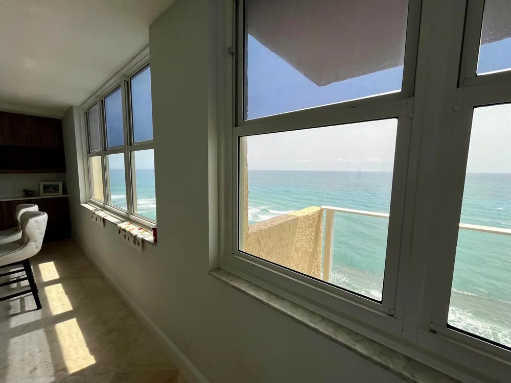 5440 Ocean Drive #1107 Singer Island, FL 33404