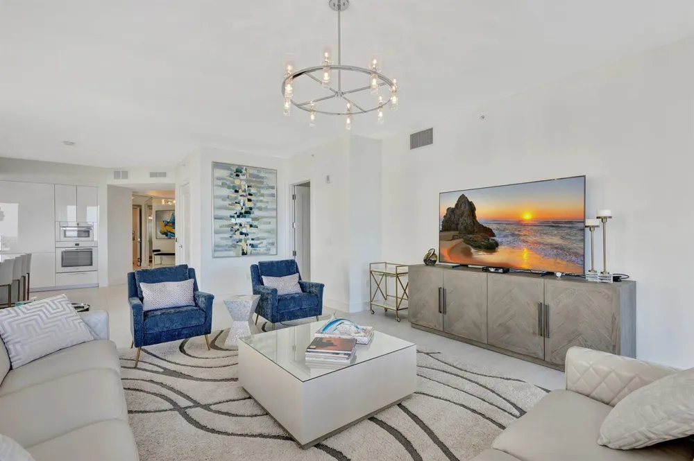 3730 Ocean Drive #12c Singer Island, FL 33404