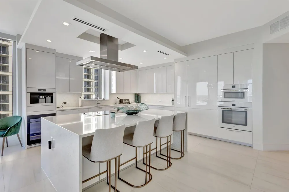 3730 Ocean Drive #12c Singer Island, FL 33404