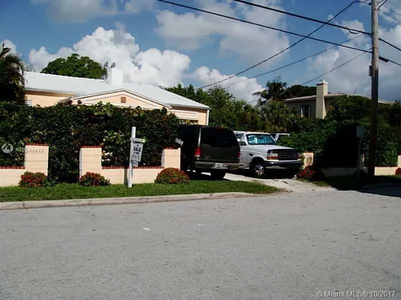 9324 Abbott Avenue Surfside, FL 33154