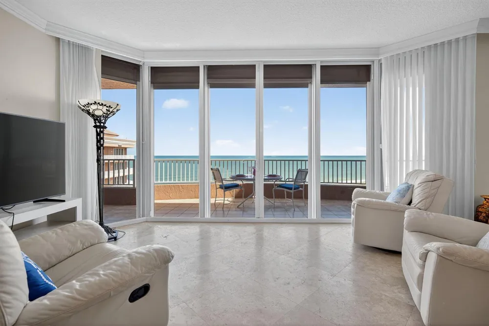 700 Ocean Royale Way #Ph 3 Juno Beach, FL 33408