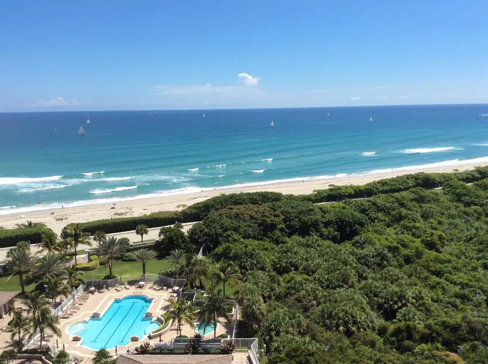 700 Ocean Royale Way #Ph 3 Juno Beach, FL 33408