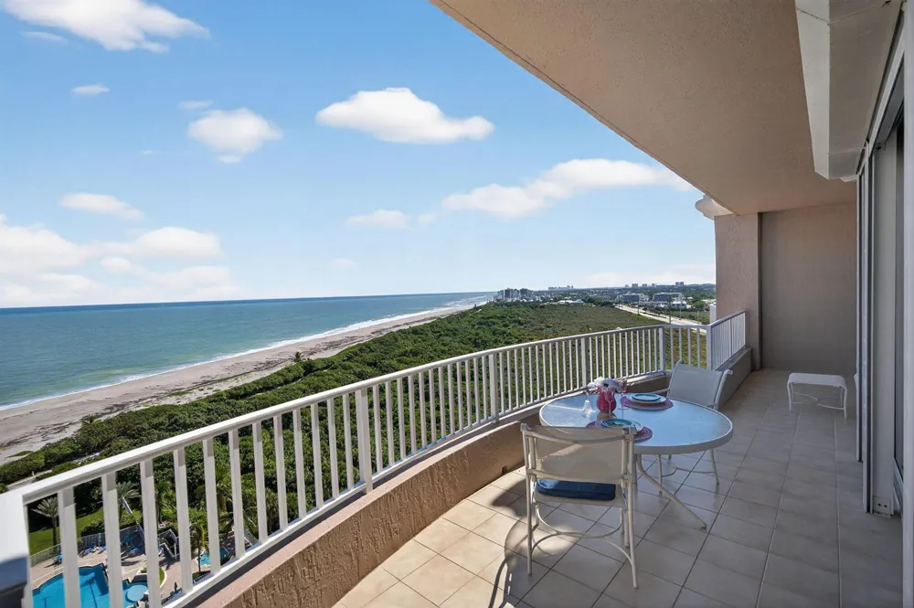 700 Ocean Royale Way #Ph 3 Juno Beach, FL 33408