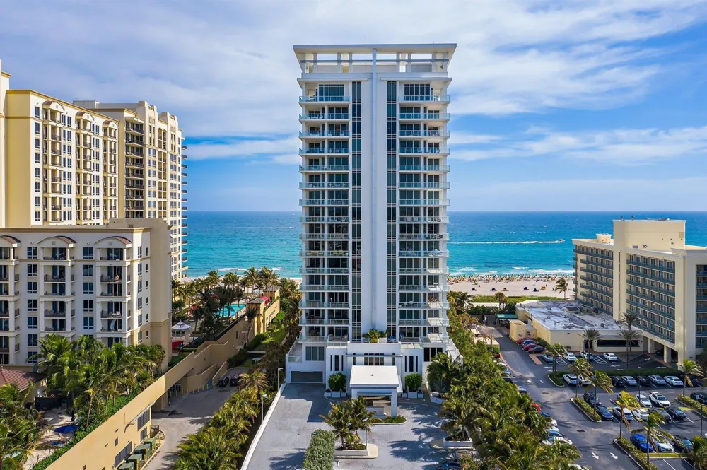 3730 Ocean Drive #9d Singer Island, FL 33404