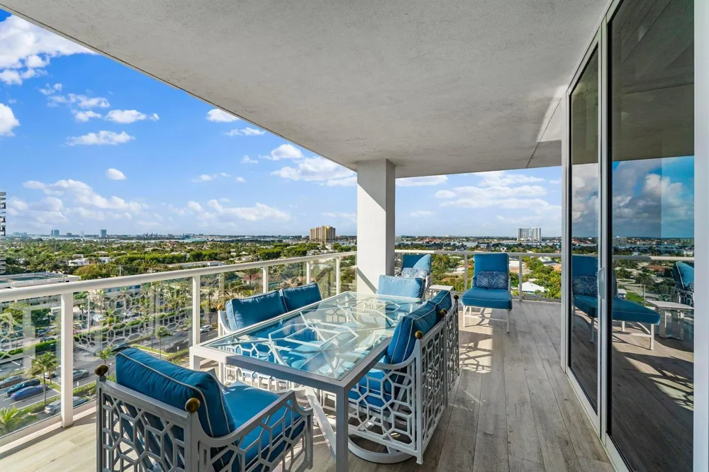3730 Ocean Drive #9d Singer Island, FL 33404