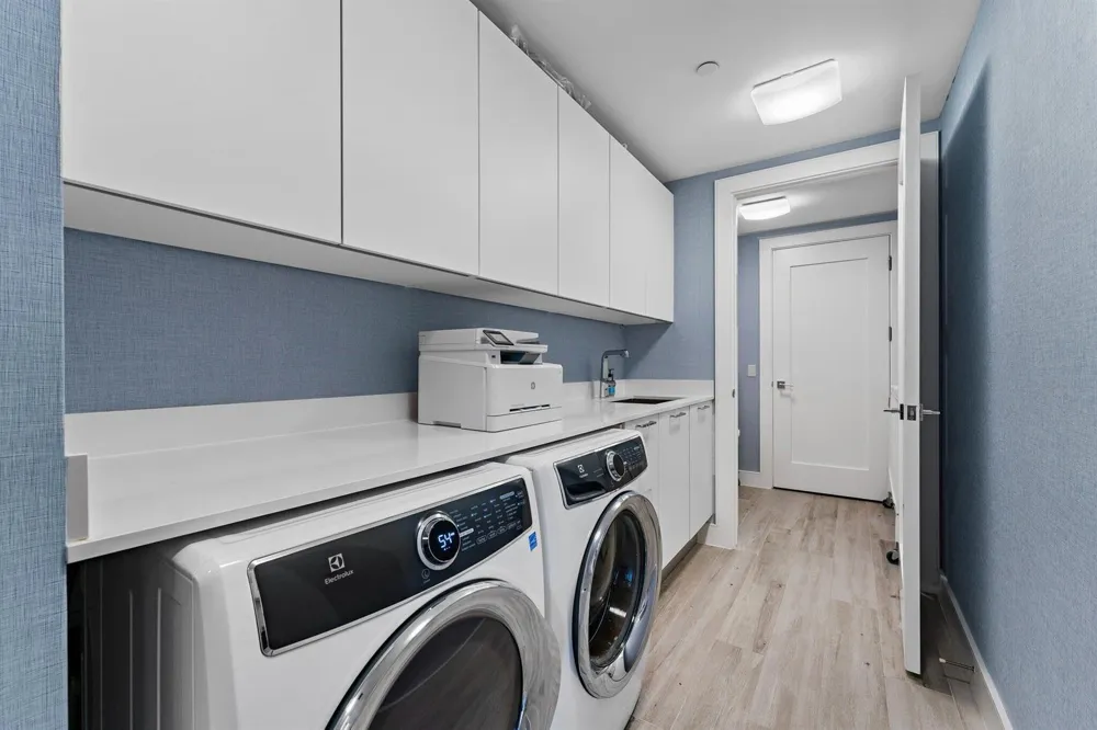3730 Ocean Drive #9d Singer Island, FL 33404