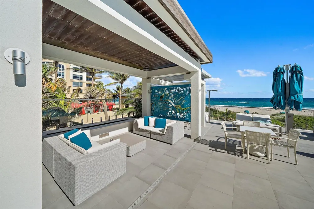 3730 Ocean Drive #9d Singer Island, FL 33404
