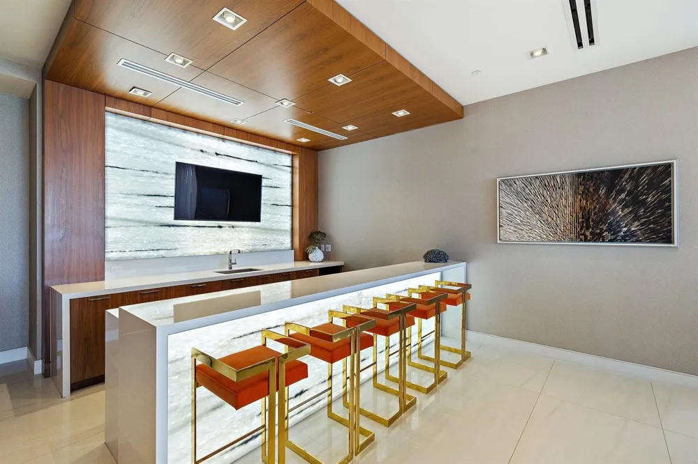 3730 Ocean Drive #9d Singer Island, FL 33404